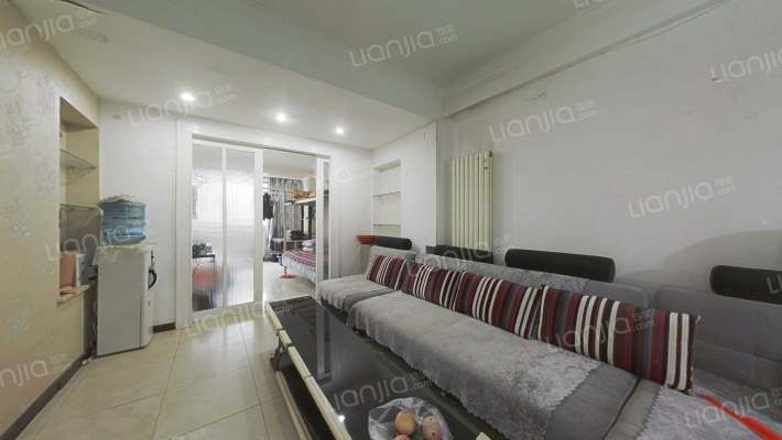 轩雨公寓二手房实景图