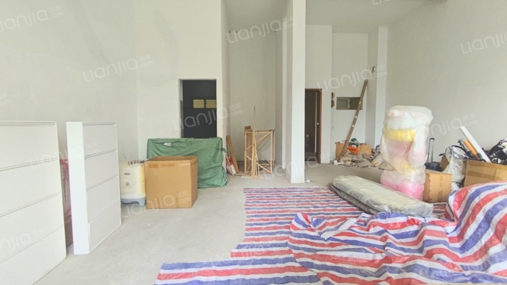 君悦山六区二手房实景图