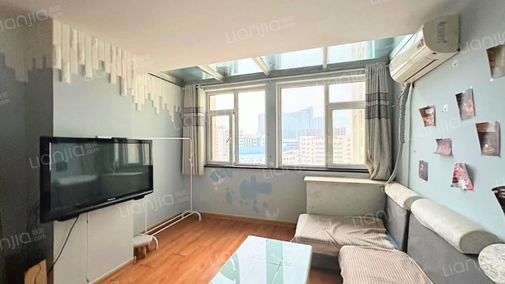 广丰Loft公寓二手房实景图