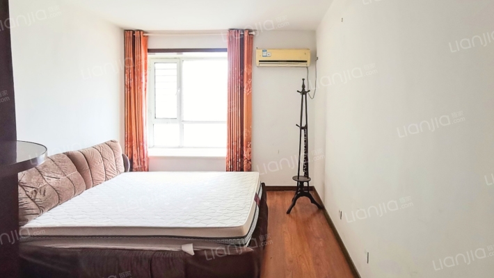 东岳书香苑二手房实景图