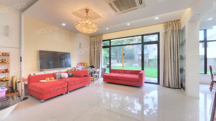 西郊枫林苑二手房实景图