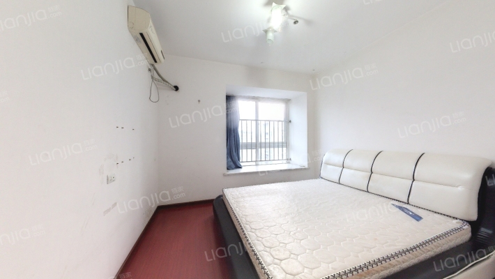 上海城二期两房两卫，户型方正，业主诚心出售-卧室B
