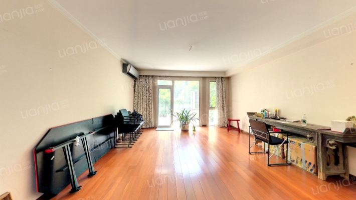 卡尔生活馆二手房实景图