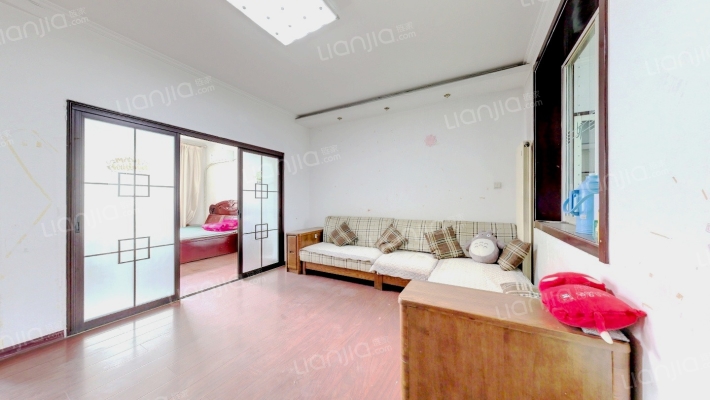 金福苑B区二手房实景图