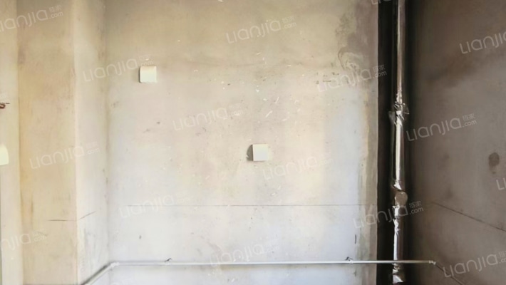 三利中和城B区，南北通透三居室，跨步进京，位置好-厨房