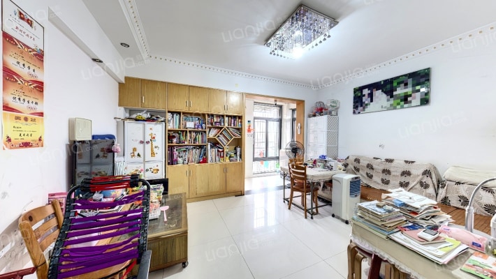 爱琴海岸二手房实景图