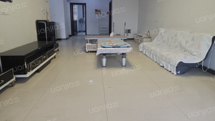 东城嘉园二手房实景图