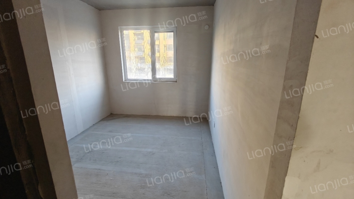 大社区 南北通透 好楼层 采光视野好 北京公交直达小区-卧室C