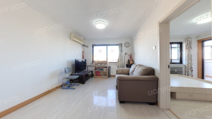 德外大街4号院二手房实景图