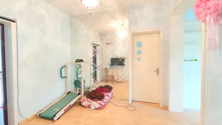 南郊宾馆宿舍二手房实景图