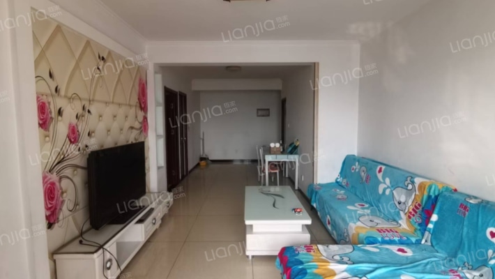 南向小两居，简单装修，拎包入住，好楼层视野好。-餐厅