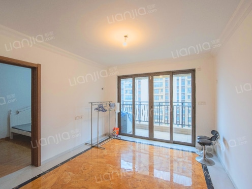 整租·碧桂园大学印象峰景苑 4室2厅 南/北