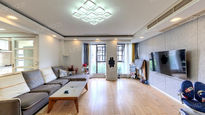 红日花园东区二手房实景图