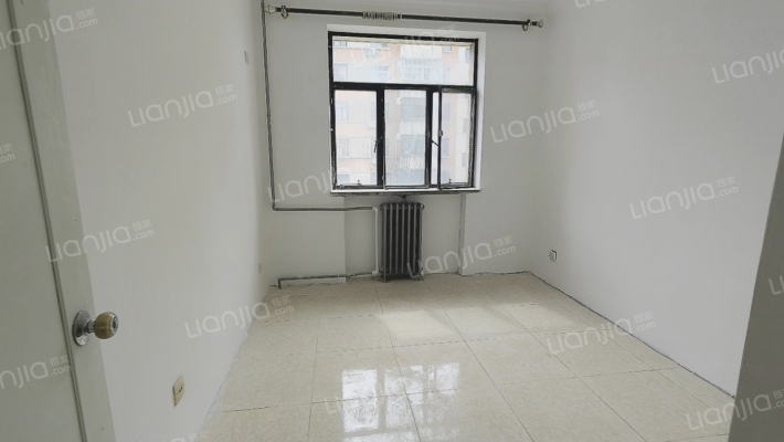 建厂局单位家属院环境好 户型好 生活成本低 税低-卧室C