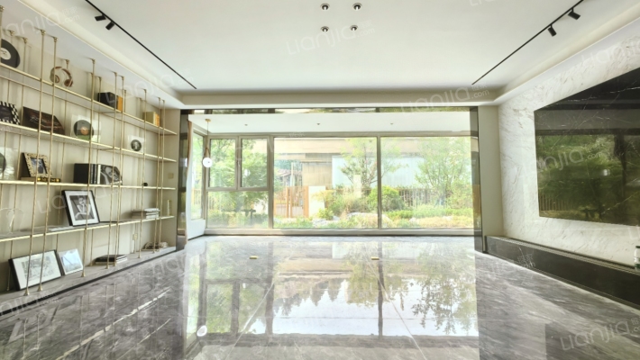 中电建国誉茂山二手房实景图