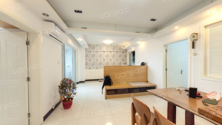 润华大厦二手房实景图