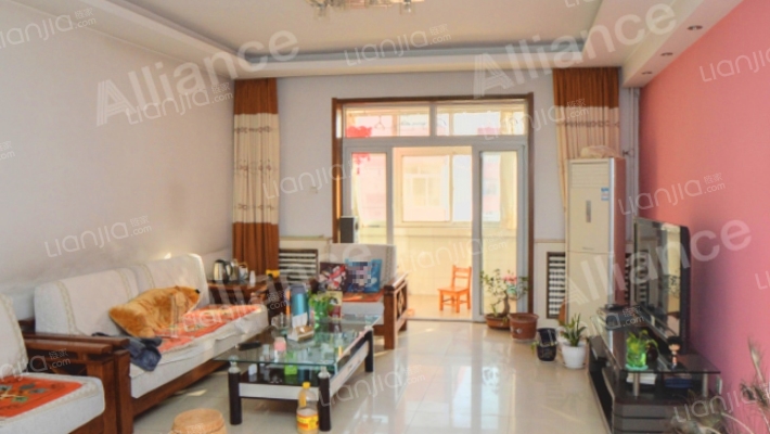 东兴北街光明小区南北通透大三居业主诚意出售-客厅