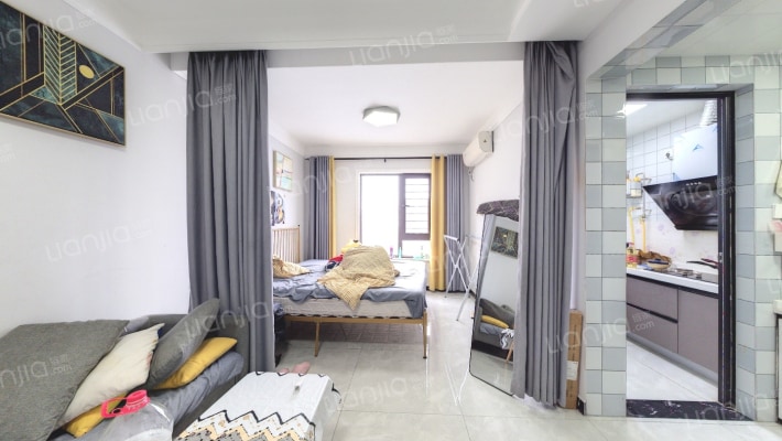 绿都紫荆华庭朗园二手房实景图