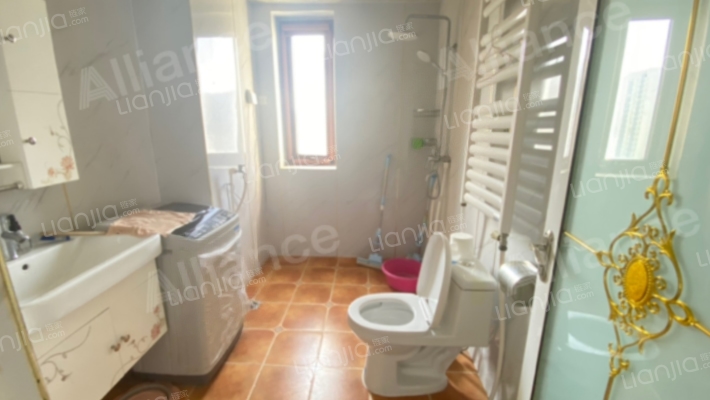 高铁新干线双卫大三居，明厨明卫-卫生间A