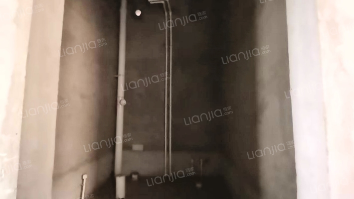 北京西南 京都颐和城264平南入户 大院子的联排别墅-卫生间A