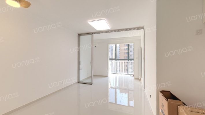 南海家园二里二手房实景图