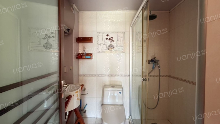 物探局小区  集中供暖  交通方便-卫生间