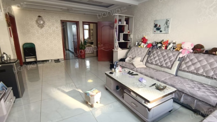 莱茵小镇二手房实景图