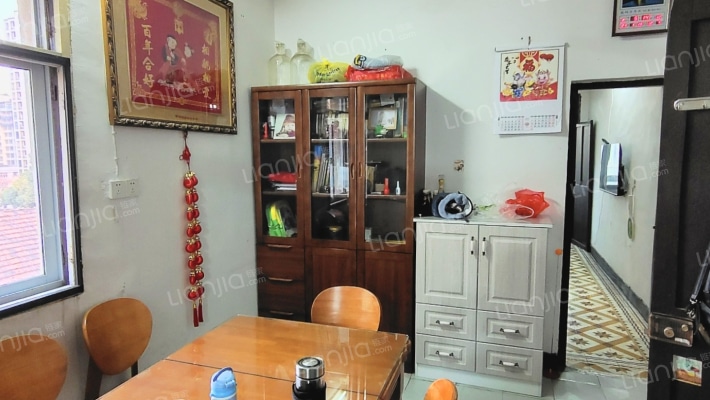 家具厂宿舍小区二手房实景图