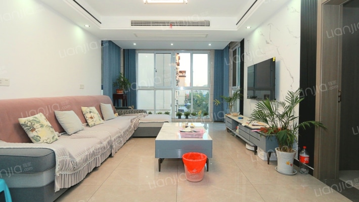 荣马花苑二手房实景图