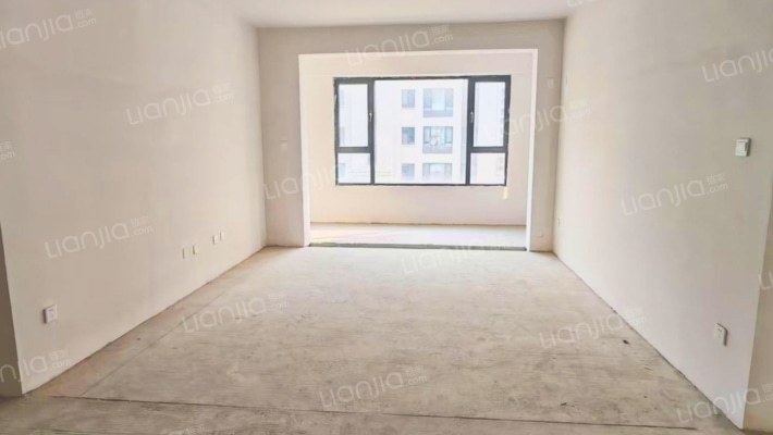 中冶未来城一期北院洋房好楼层好户型-客厅