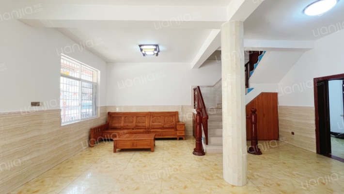 滨海小区二手房实景图