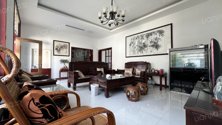 中所小区二手房实景图