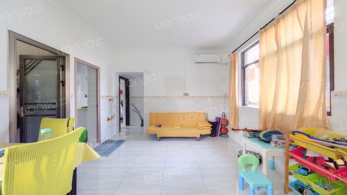 东湖丽苑二手房实景图