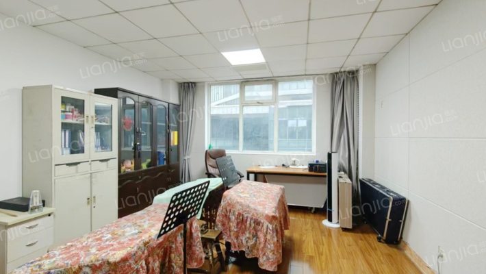 德蒙商务广场二手房实景图