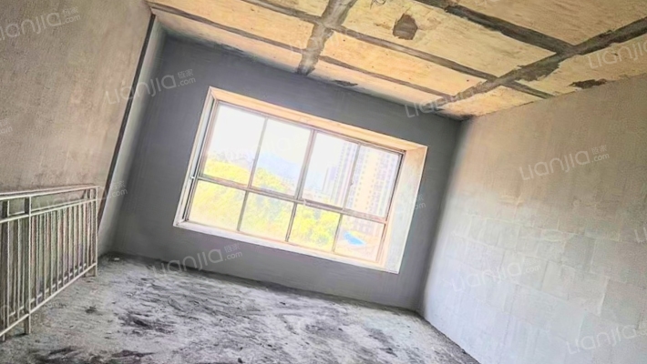 岚园壹号二手房实景图