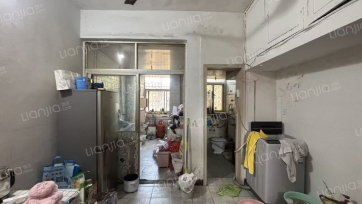 纺站宿舍二手房实景图