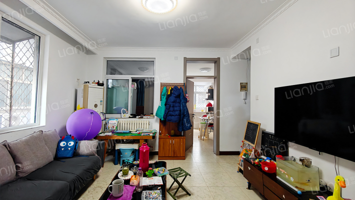 岱银小区二手房实景图