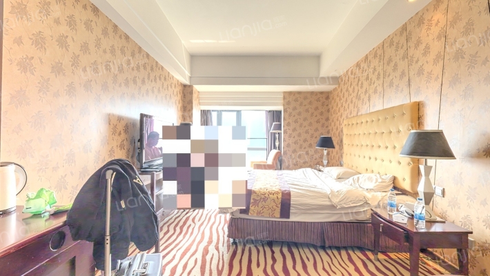 雅戈尔YAKR公馆二手房实景图