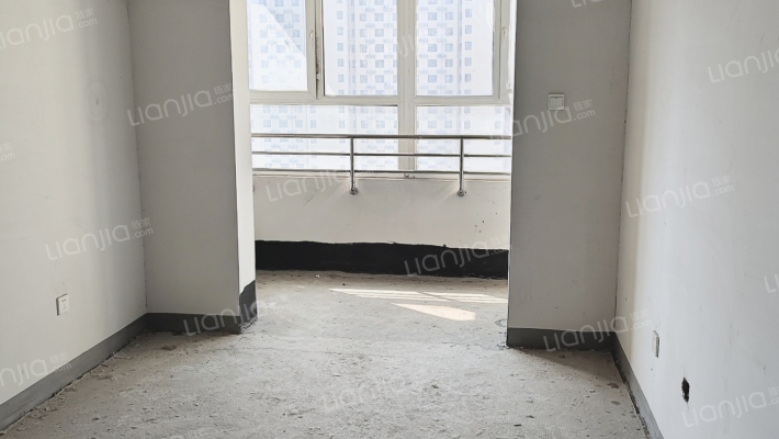 水岸花城，好房源，环境好，交通便利。-卧室A