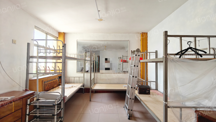 公路局宿舍二手房实景图