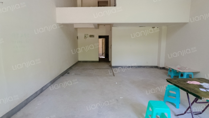 中央公园四组团二手房实景图