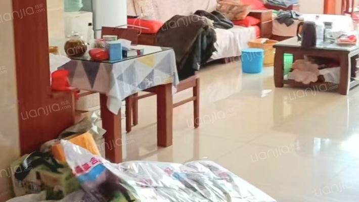 新城嘉苑C区二手房实景图