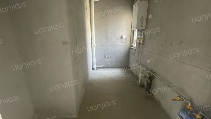 南北通透   户型方正  视野无遮挡-厨房