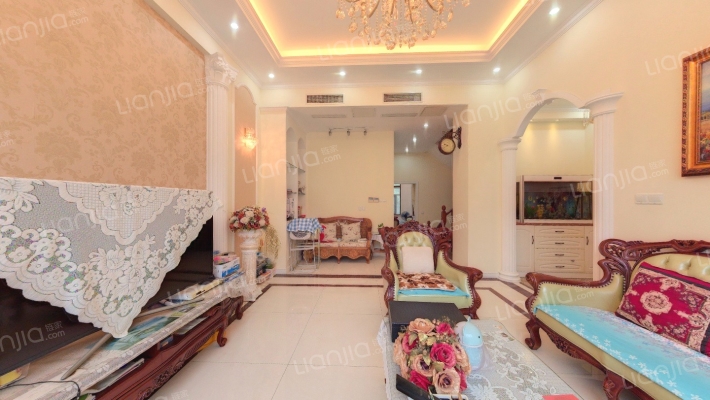 观澜丽宫南区二手房实景图