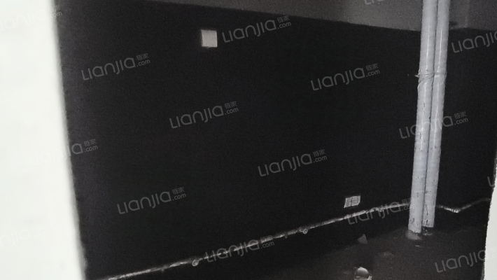 水榭春天，小区环境优美，出行方便楼下就是菜市场-卫生间