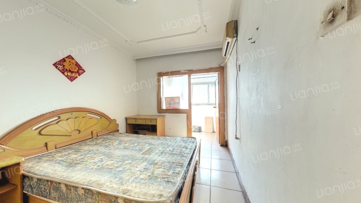 重型宿舍二手房实景图