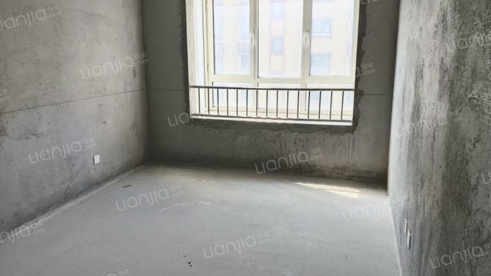 新秀理想城二手房实景图
