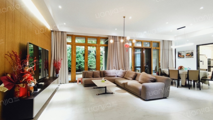 绿城玫瑰园二手房实景图