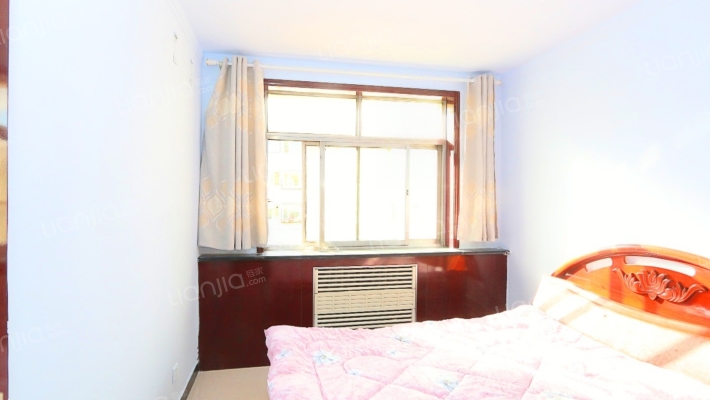 钟楼大街73号院二手房实景图