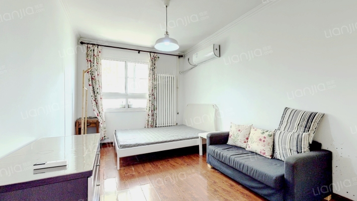 南锣鼓巷二手房实景图